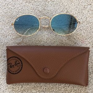 Like New! Ray-Ban Oval Flat Lens Sunglasses with Case